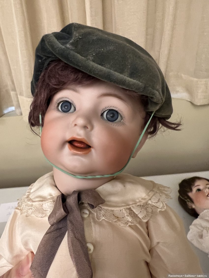 Первый опыт участия в живом аукционе антикварных и винтажных кукол