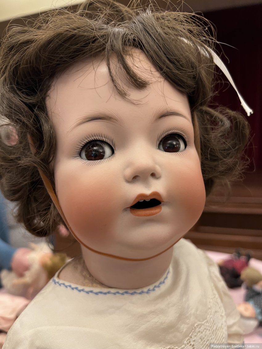 Первый опыт участия в живом аукционе антикварных и винтажных кукол