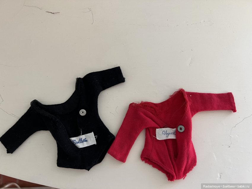 Две американские композитные куколки, выигранные в живом аукционе