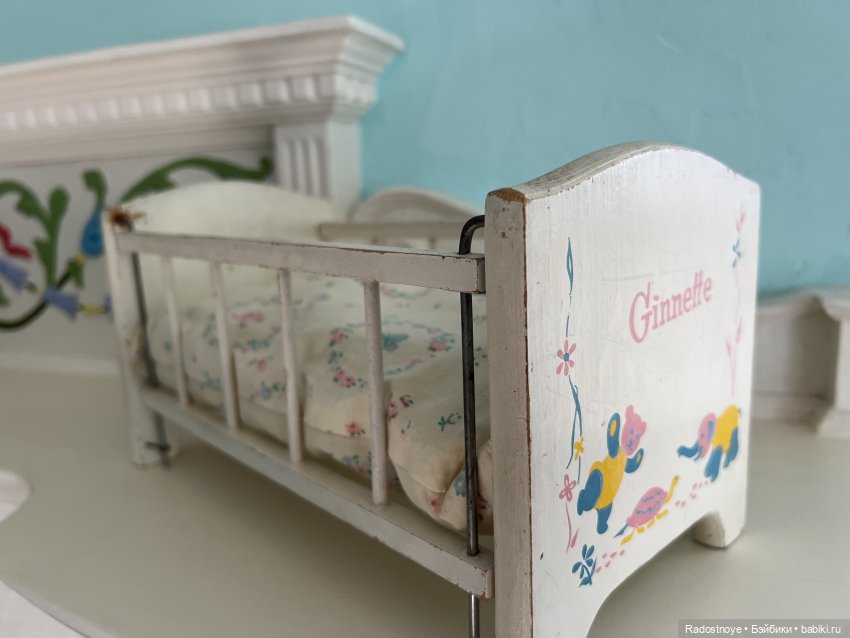 Две американские композитные куколки, выигранные в живом аукционе