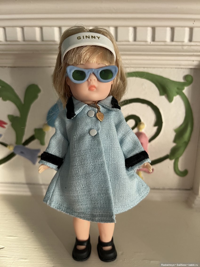 Две американские композитные куколки, выигранные в живом аукционе