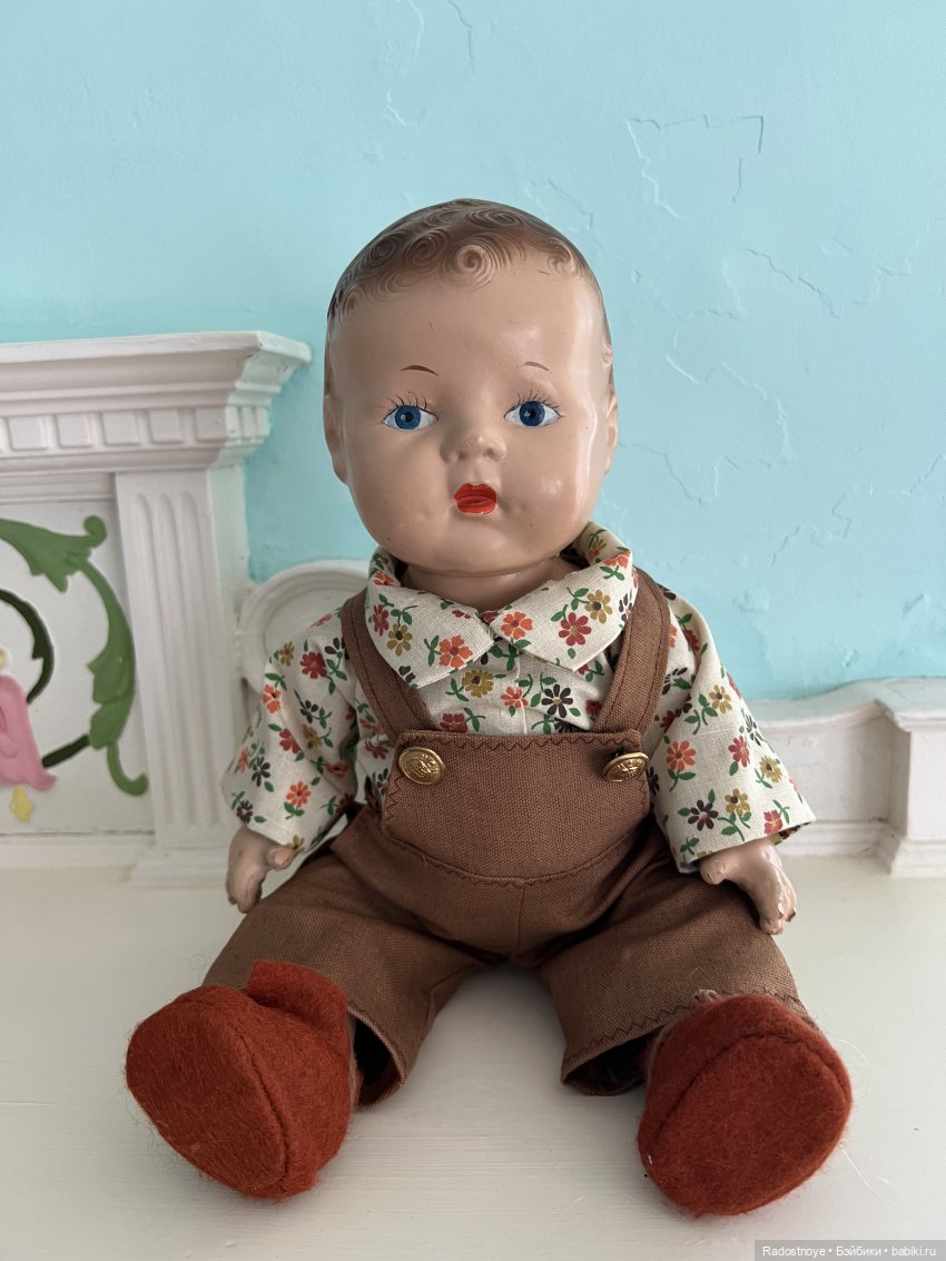 Две американские композитные куколки, выигранные в живом аукционе