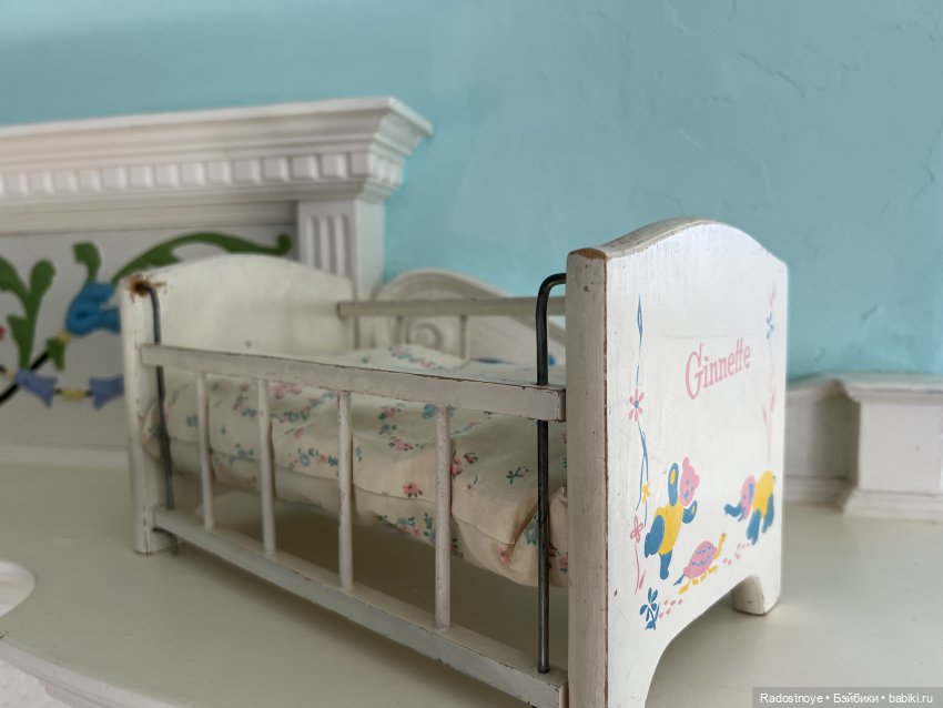 Две американские композитные куколки, выигранные в живом аукционе