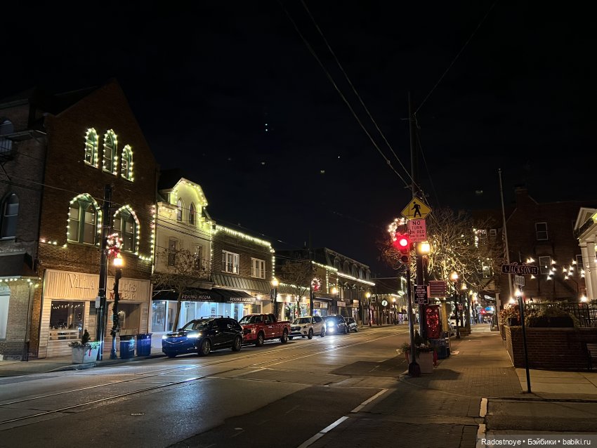 Рождественская прогулка Дженнифер и Скарлетт | Бэйбики Рождественская прогулка Дженнифер и Скарлетт