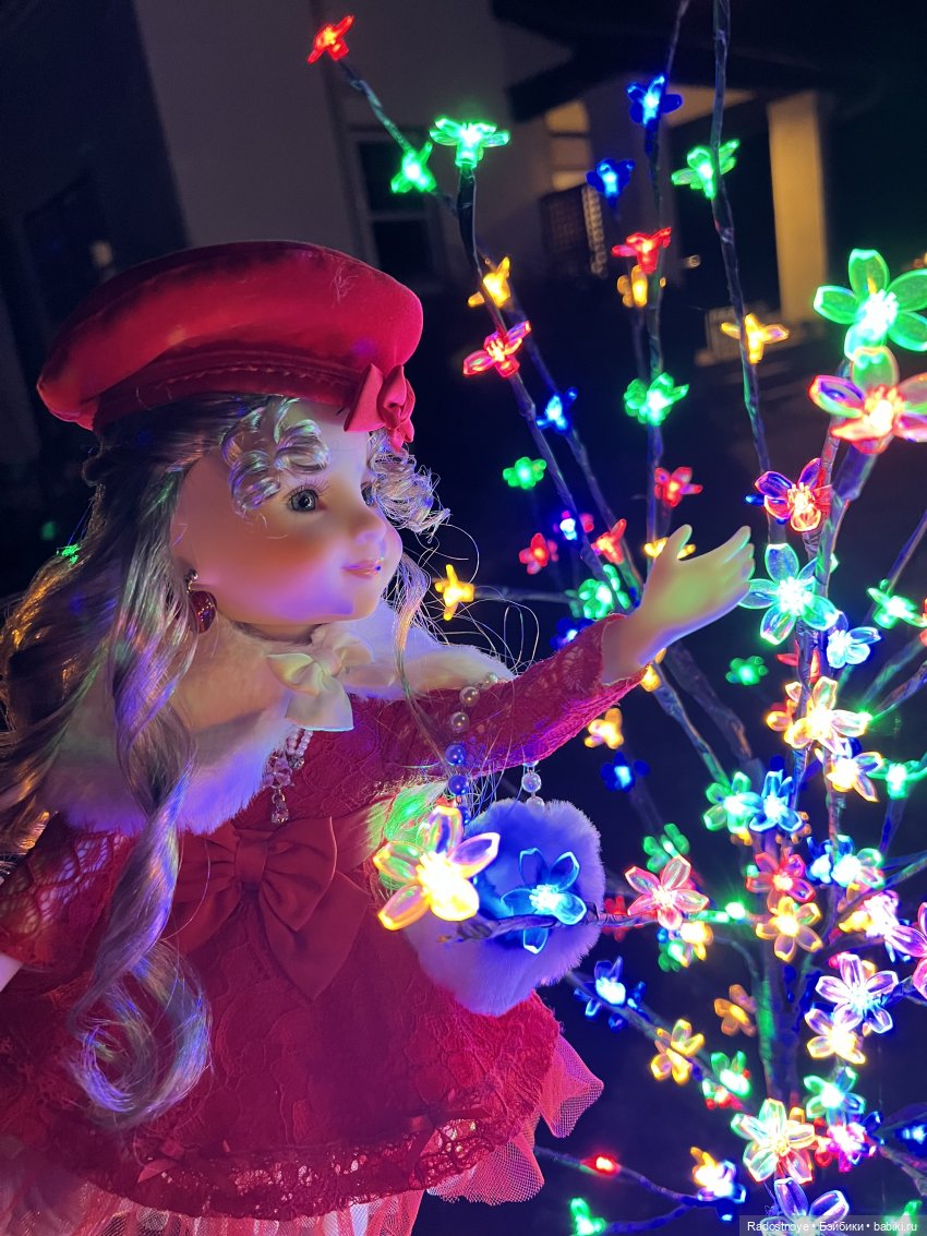 Рождественская прогулка Дженнифер и Скарлетт | Бэйбики Рождественская прогулка Дженнифер и Скарлетт (фото 9)