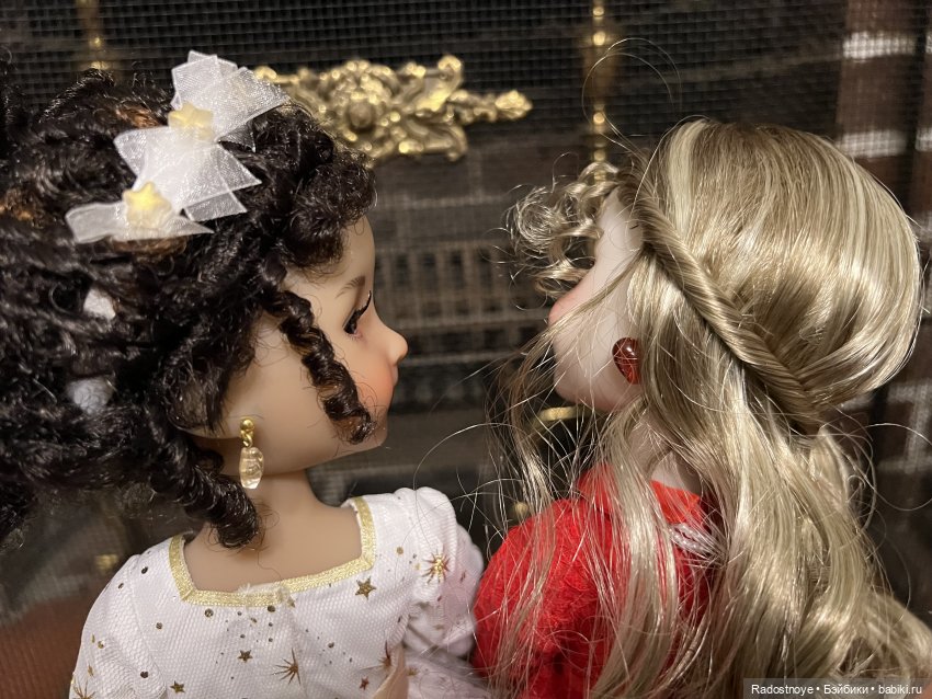 Рождественская прогулка Дженнифер и Скарлетт | Бэйбики Рождественская прогулка Дженнифер и Скарлетт (фото 5)