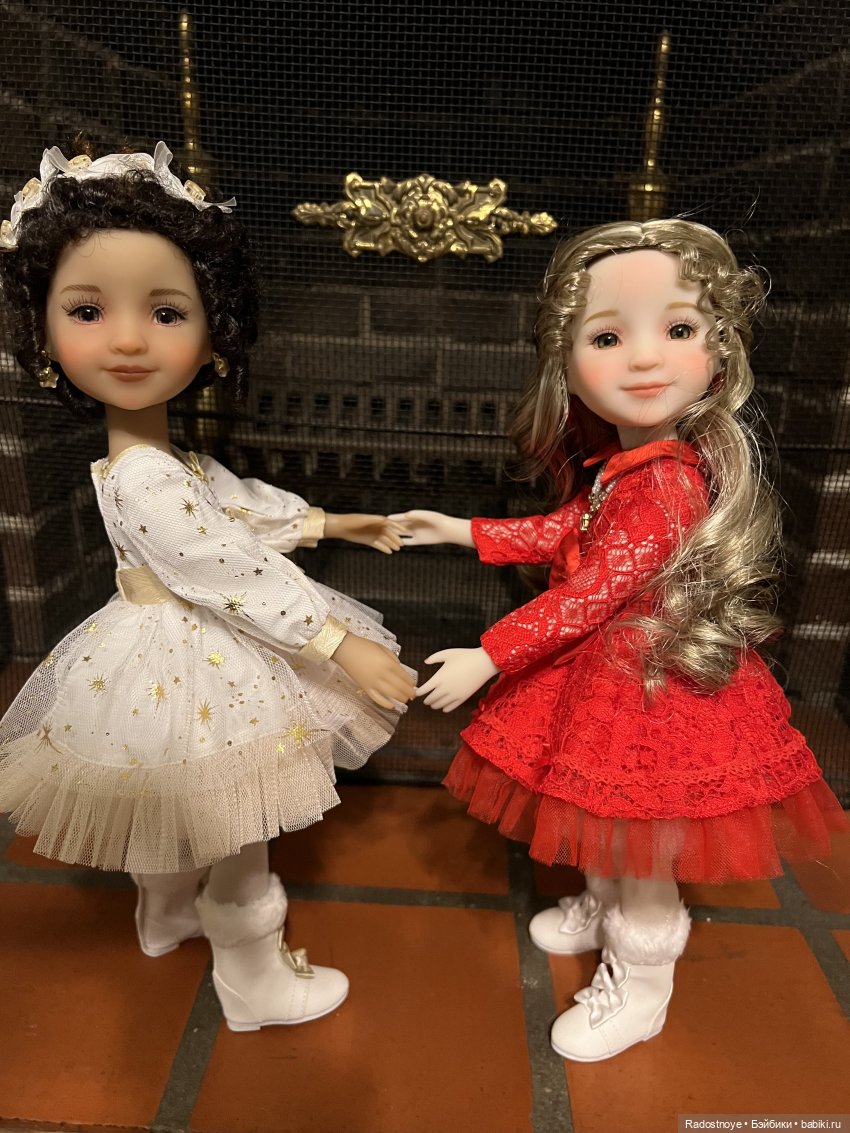 Рождественская прогулка Дженнифер и Скарлетт | Бэйбики Рождественская прогулка Дженнифер и Скарлетт (фото 3)