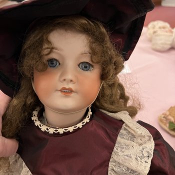 Продолжение второго опыта участия в аукционе антикварных и винтажных кукол