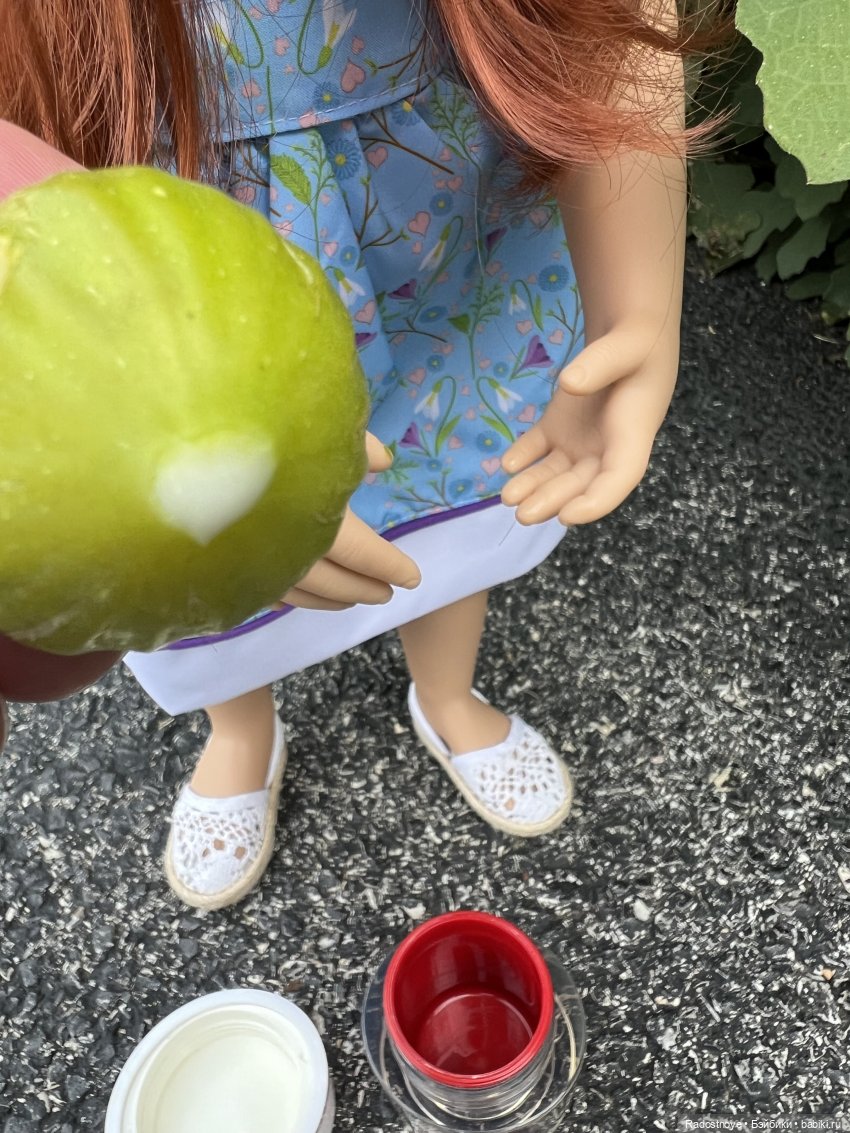 Как Эдда мне помогала фиги доить