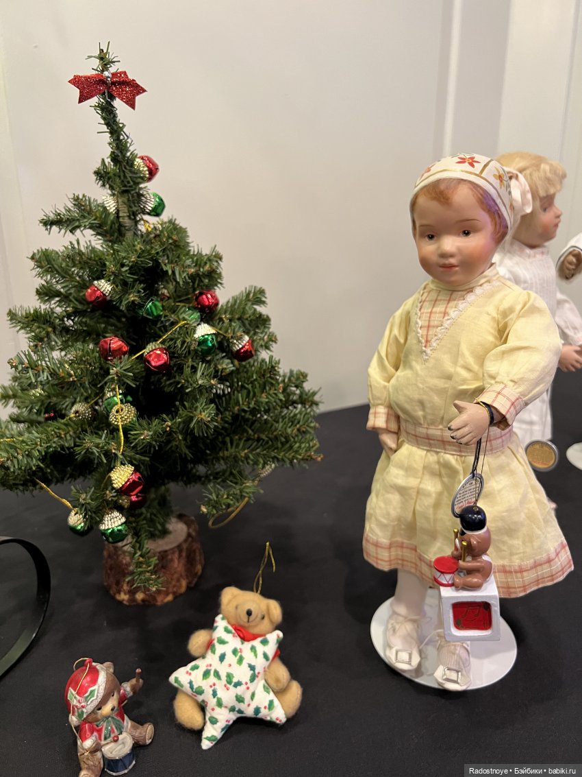 Schoenhut под Рождественской елкой - продолжение