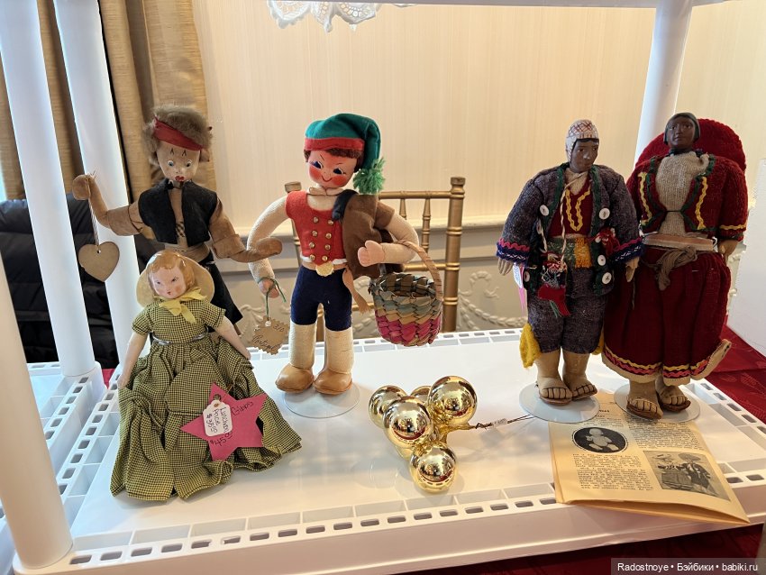 Schoenhut под Рождественской елкой - продолжение