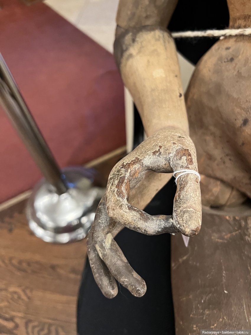 Живой аукцион кукол и игрушек (фото 3)