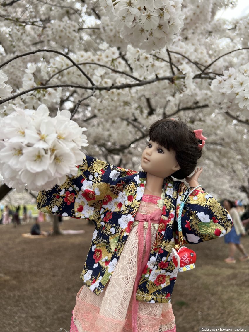 Сакура — Куклы Ruby Red (Руби Ред) Fashion Friends: Siblies (фото 10)