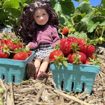 Первая клубника