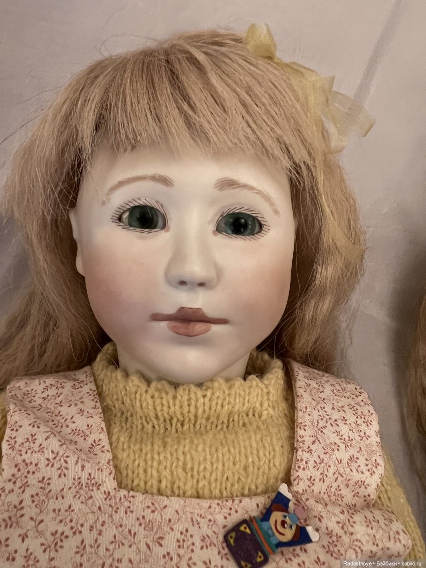 Обзор с аукциона антикварных кукол