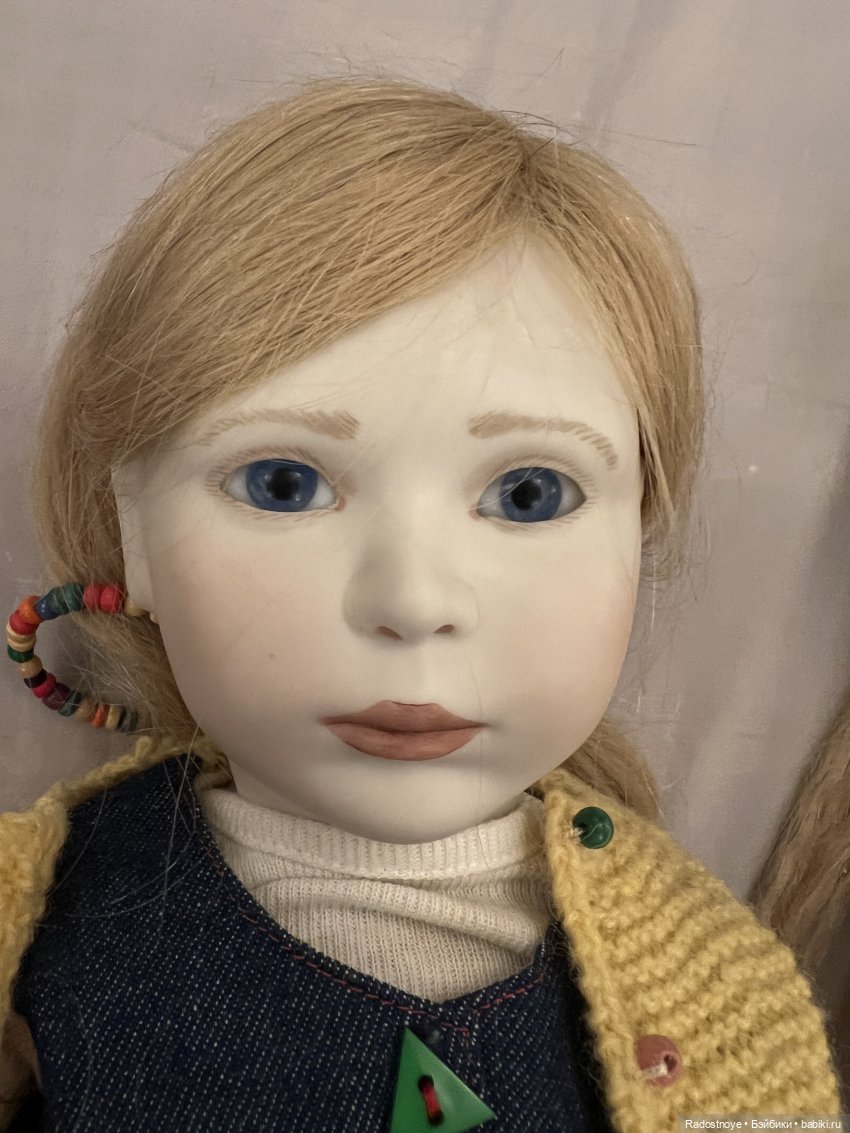 Обзор с аукциона антикварных кукол