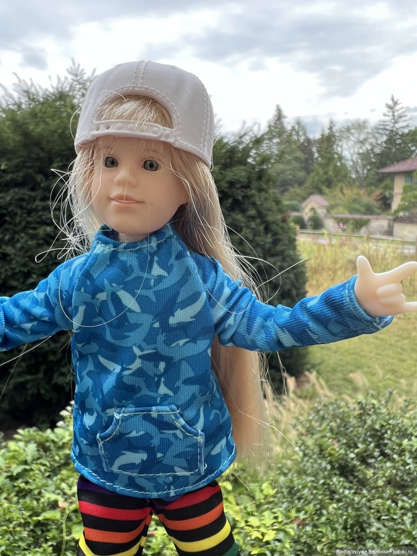 Хартсинка Соня вырвалась погулять | Бэйбики Хартсинка Соня вырвалась погулять