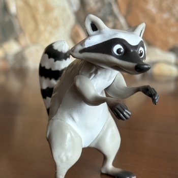 Енотик Мико 🦝