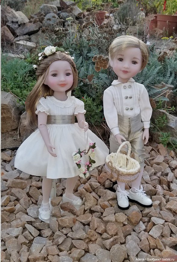 Ruby Red Galleria Fashion Friends CHARLOTTE & GEORGE (фото 3)