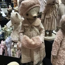 Выставка кукол в Гостином дворе (Москва)