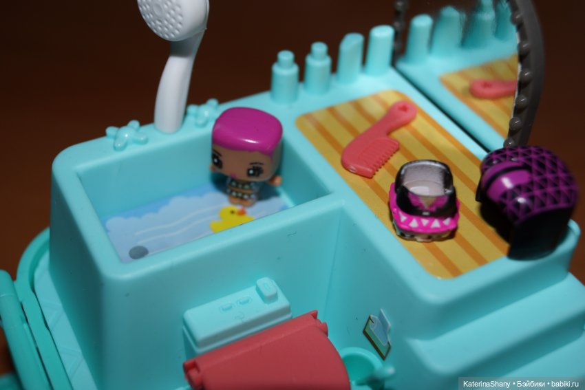 Чемоданчики Little Corner Welcom to Nana Friends и кто в них живёт (фото 6)