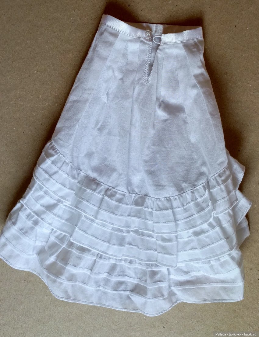 навесная петля на нижней юбке