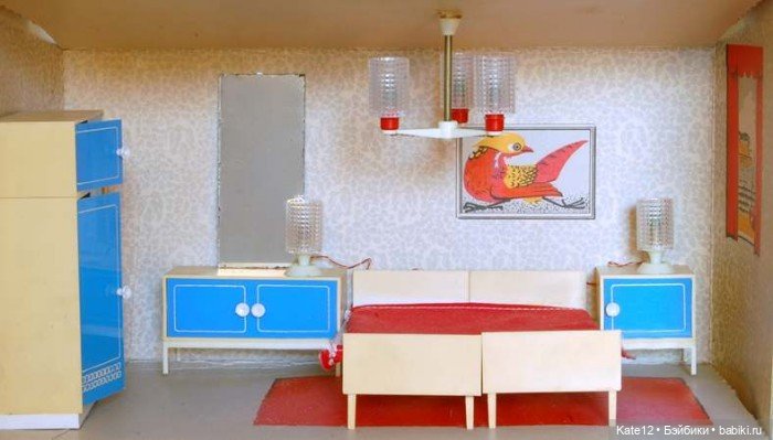 Кукольные домики 1950-60-х годов. Спальня