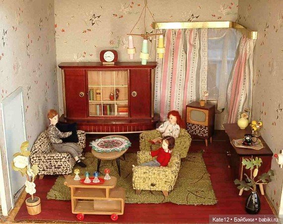 Кукольные домики 1950-60-х г. Гостиная (фото 5)