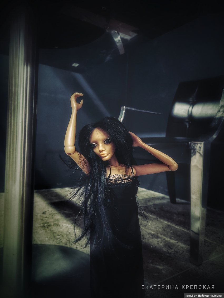 Брошено по ветру всё, чего хотела. Mooqla Мукла Вика (фото 2)