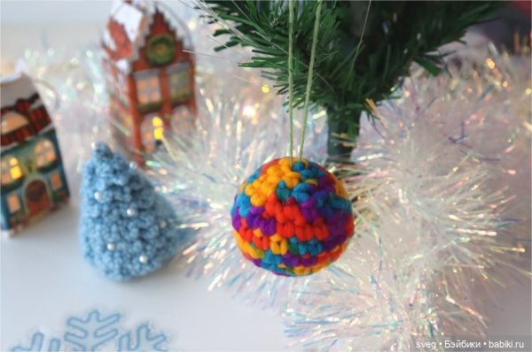 Новогодние вязаные игрушки