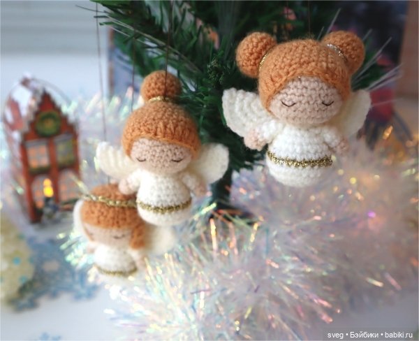 Новогодние вязаные игрушки