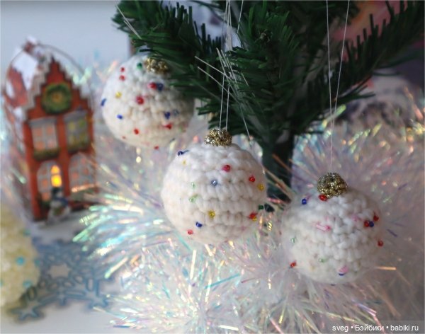 Новогодние вязаные игрушки (фото 8)