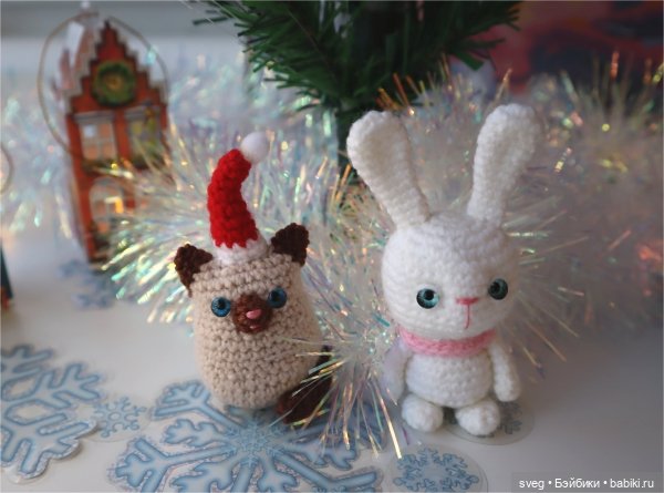 Новогодние вязаные игрушки