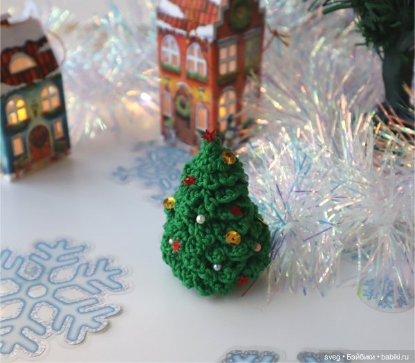 Новогодние вязаные игрушки