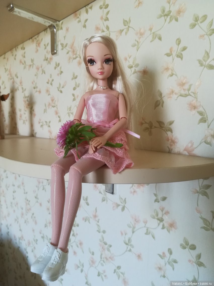 Юля. Девочка - цветочек — Куклы Kurhn (Курн) и Sonya Rose (Соня): Золотая коллекция (фото 2)