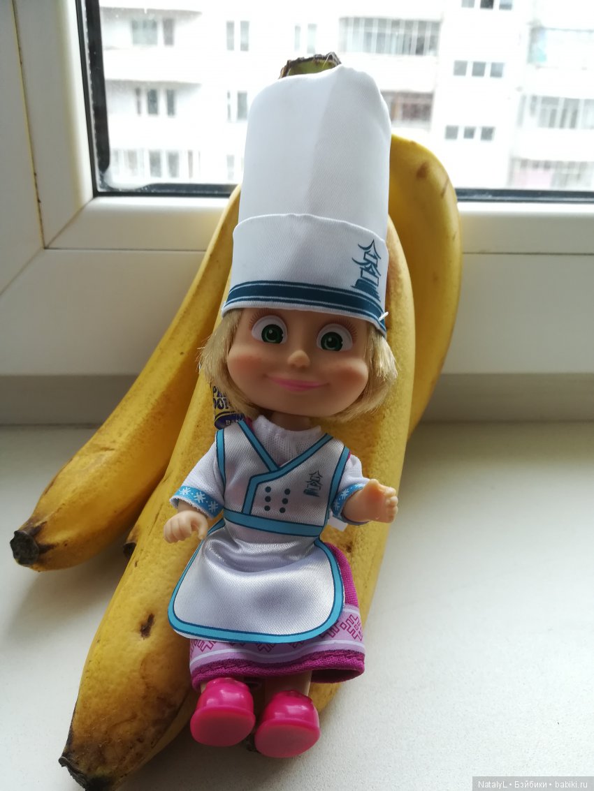 С днем повара — Куклы Маша и Медведь (Simba): Маша в кармашке (фото 6)