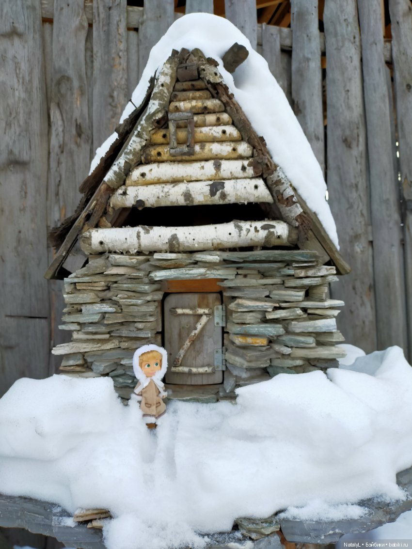 Машины каникулы — Куклы Маша и Медведь (Simba): Маша в кармашке (фото 2)