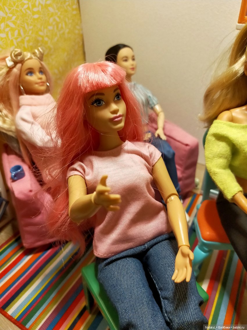 Я выбираю яркие цвета! Эпизод 10.2. Одноклассник | Бэйбики Я выбираю яркие цвета! Эпизод 10.2. Одноклассник (фото 3)