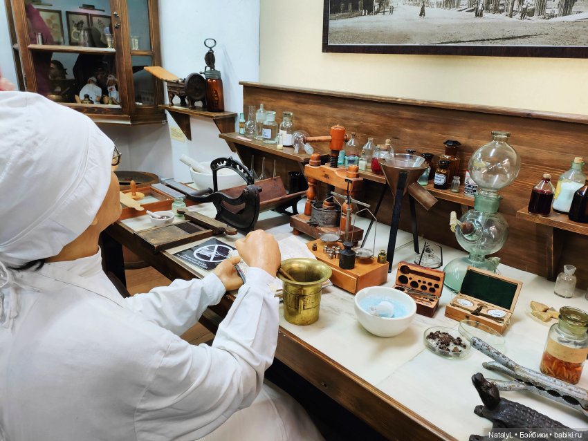Джейд и музей "Горная аптека" в Барнауле (фото 5)