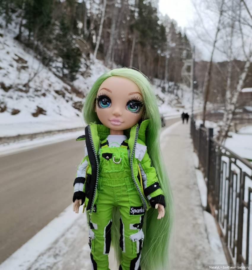 Зимние выходные — Куклы Rainbow High (Рейнбоу Хай (фото 6)