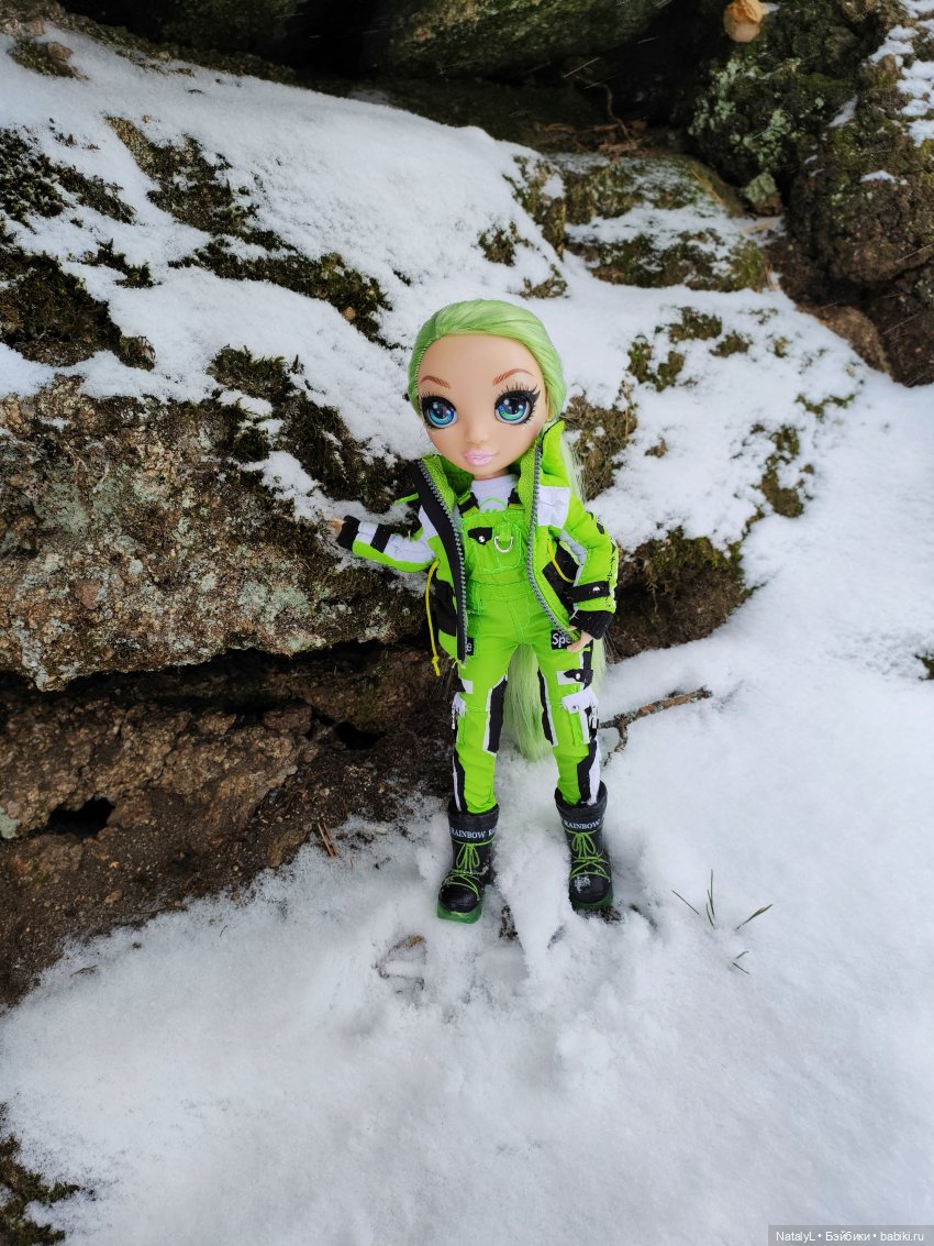 Зимние выходные — Куклы Rainbow High (Рейнбоу Хай (фото 10)