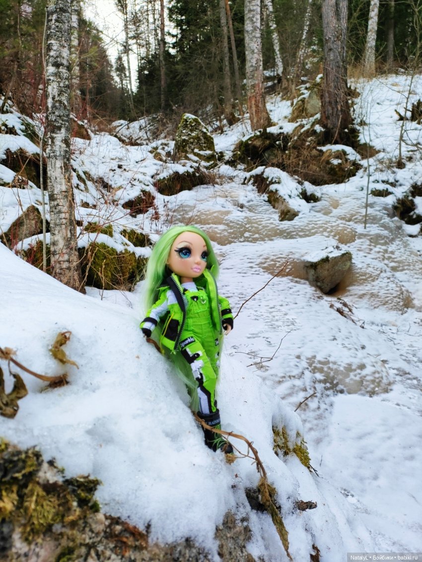 Зимние выходные — Куклы Rainbow High (Рейнбоу Хай