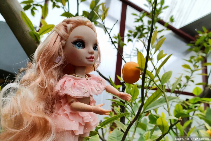 Милана в ботаническом саду