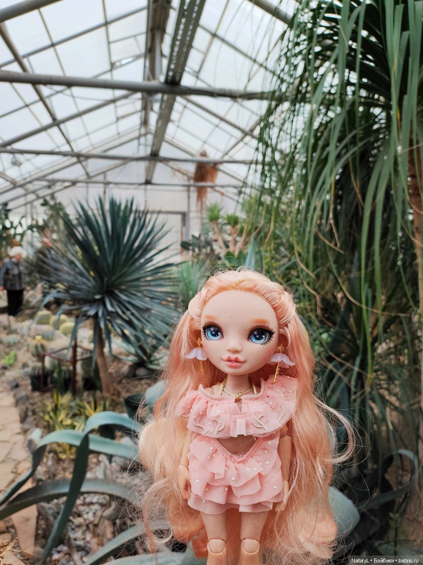 Милана в ботаническом саду