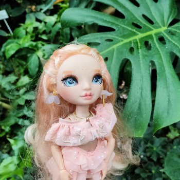 Милана в ботаническом саду