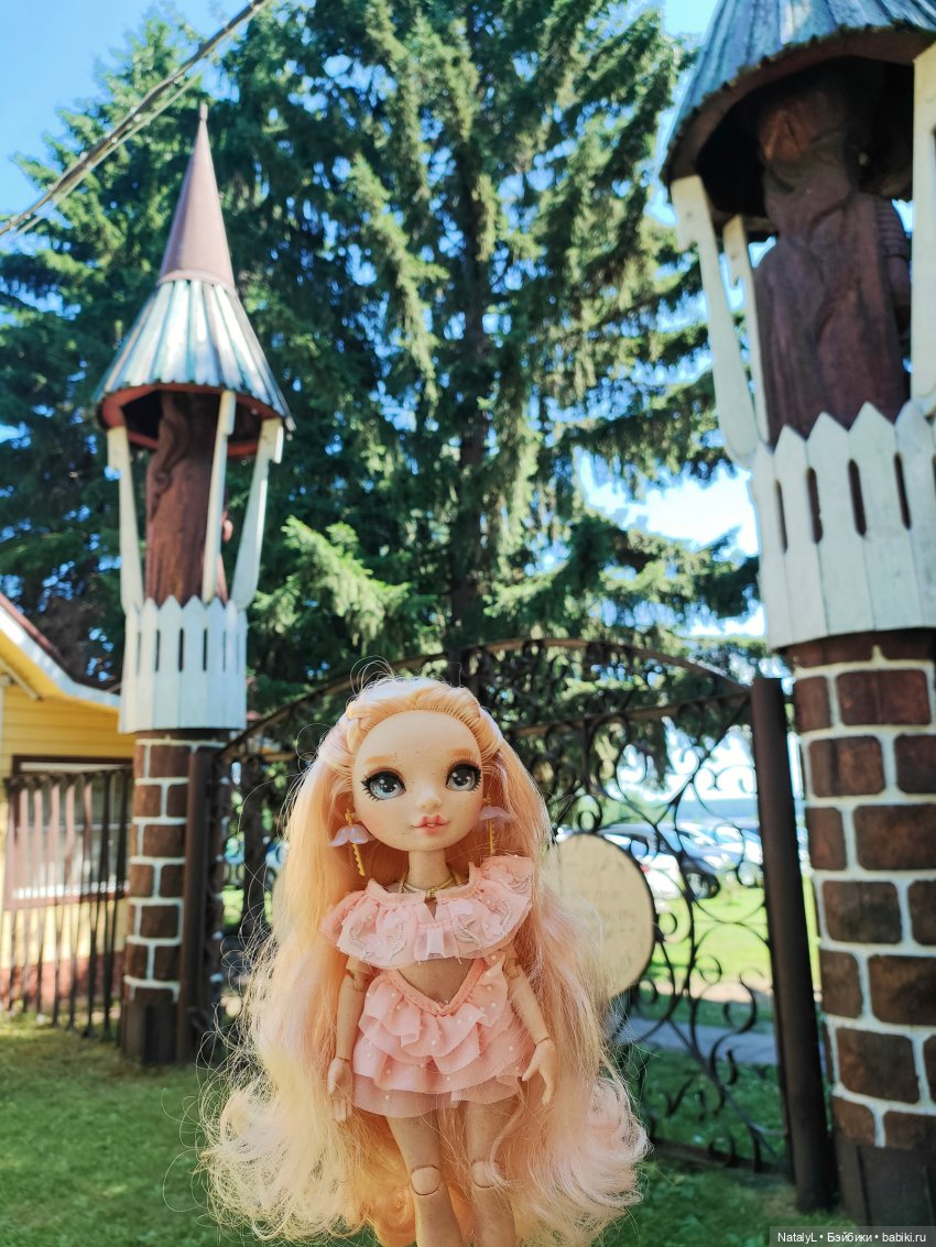Милена на базе отдыха | Бэйбики Милена на базе отдыха — Куклы Rainbow High (Рейнбоу Хай