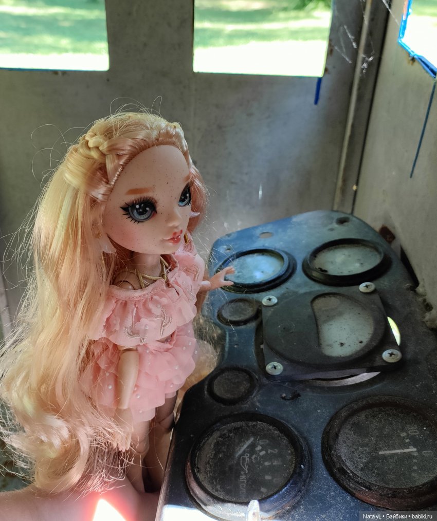 Милена на базе отдыха | Бэйбики Милена на базе отдыха — Куклы Rainbow High (Рейнбоу Хай (фото 8)