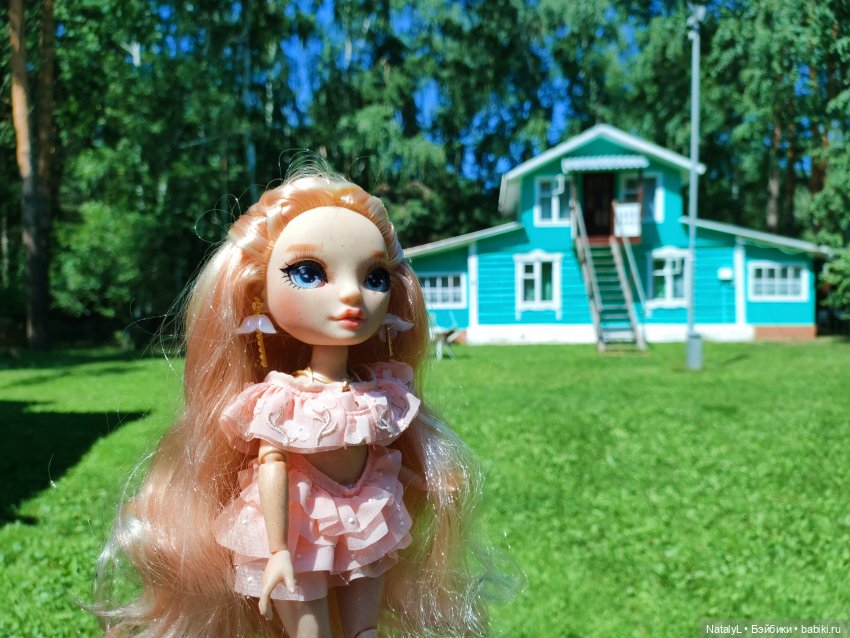 Милена на базе отдыха | Бэйбики Милена на базе отдыха — Куклы Rainbow High (Рейнбоу Хай