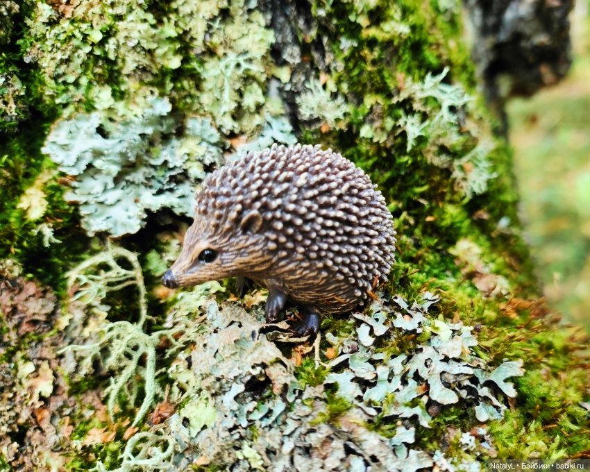 День ёжика — Авторские игрушки из разных материалов: синельная проволока (фото 2)