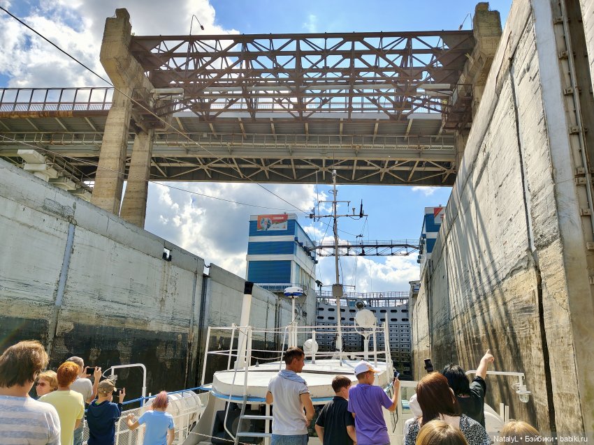 Прогулка по реке и музей паровозов (фото 8)